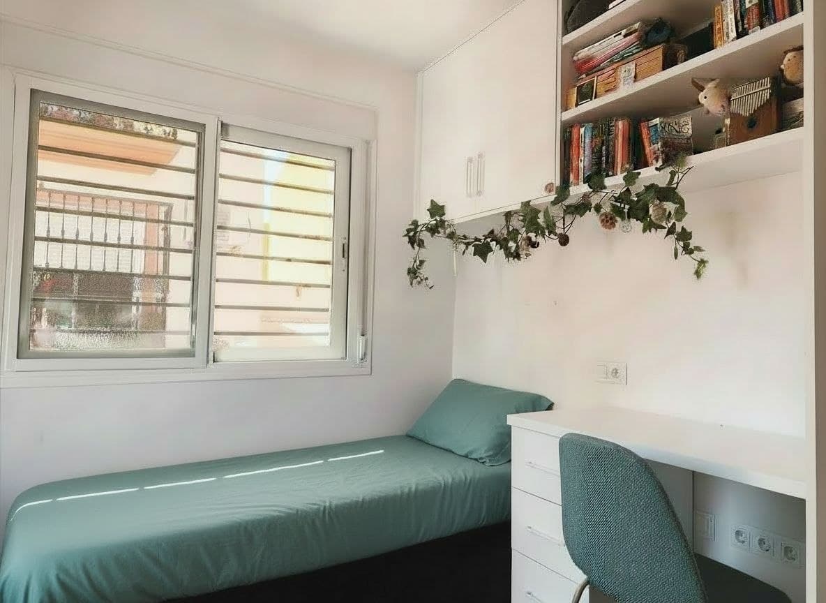 Dormitorio B · Bedroom B